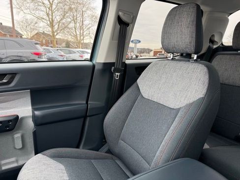 Used 2023 Ford Maverick XLT w/ Equipment Group 300A Standard image 26