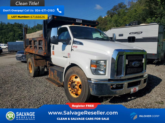 Used 2017 Ford F750 2WD Regular Cab Super Duty image 5