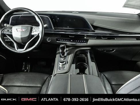 Used 2022 Cadillac Escalade Sport w/ LPO, Illumination Package image 22