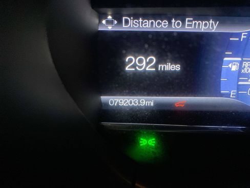 Used 2017 Lincoln Navigator Select AWD/4WD image 17