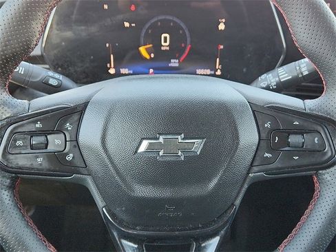 Certified 2024 Chevrolet Trax RS w/ Sunroof Package image 24