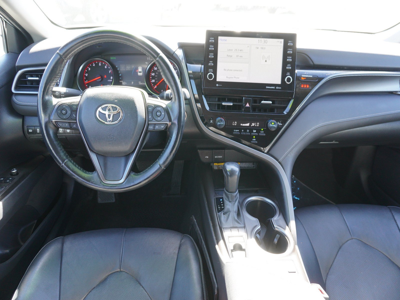 Used 2021 Toyota Camry XSE AWD/4WD image 2