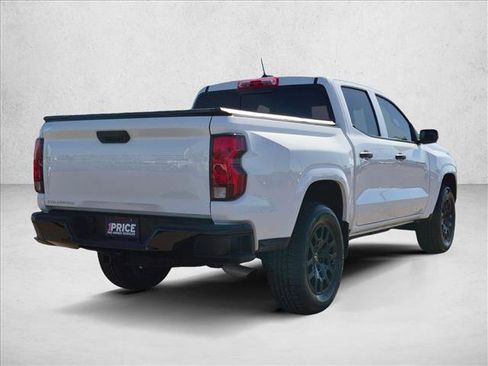 Used 2023 Chevrolet Colorado W/T w/ Advanced Trailering Package RWD image 5