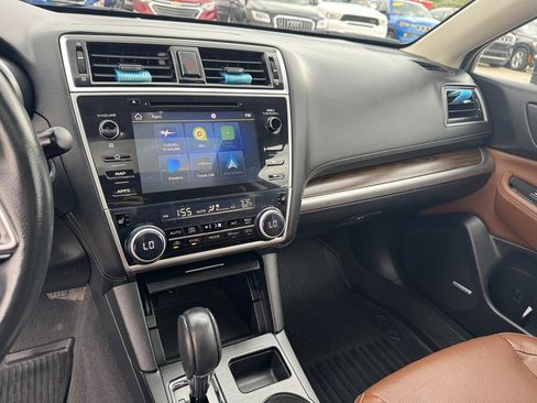 Used 2019 Subaru Outback 2.5i Touring w/ Popular Package #3A AWD/4WD image 26