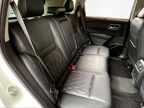 Used 2023 Nissan Rogue Platinum w/ Platinum Premium Package image 25