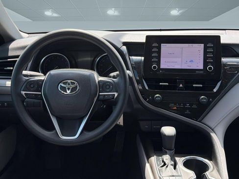 Used 2022 Toyota Camry LE FWD image 25