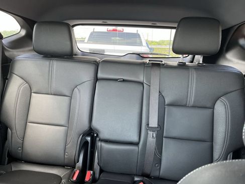 Used 2024 Chevrolet Blazer LT FWD image 21