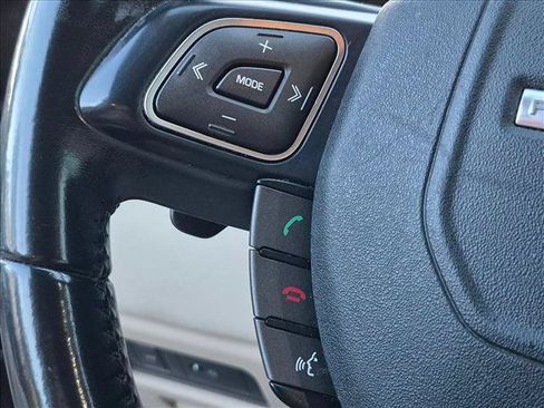 Used 2019 Land Rover Range Rover Evoque SE Premium AWD/4WD image 13