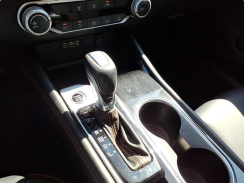 Used 2023 Nissan Altima 2.5 SR FWD image 17