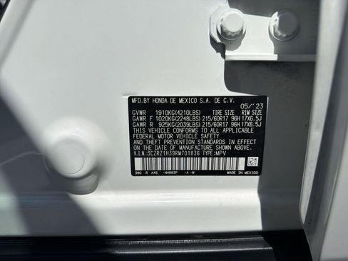 Certified 2024 Honda HR-V LX image 30