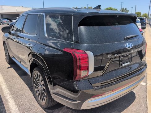 Used 2024 Hyundai Palisade Calligraphy AWD/4WD image 3