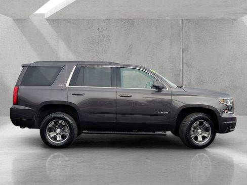 Used 2016 Chevrolet Tahoe LT image 3