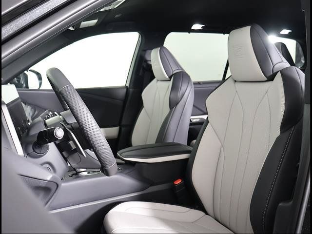 Certified 2026 Lexus TX 500h AWD w/ Technology Package image 7