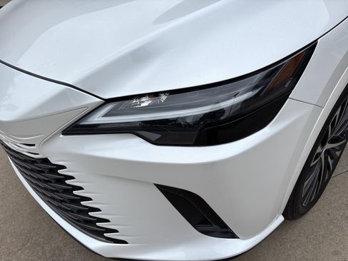 Used 2023 Lexus RX 350 Premium Plus w/ Cold Area Package image 6