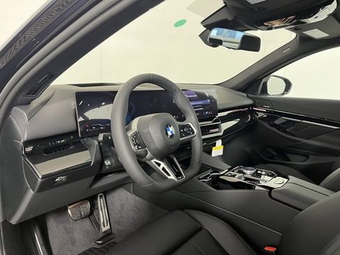 New 2026 BMW 530i xDrive w/ M Sport Package image 9