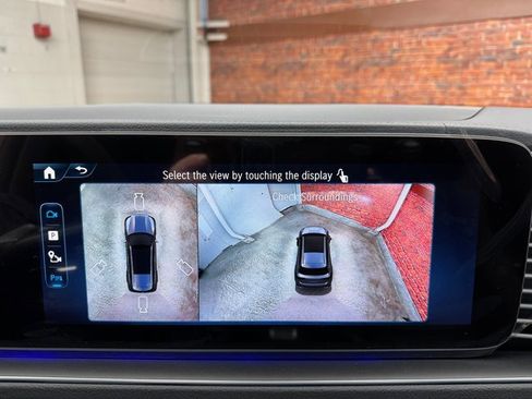 New 2026 Mercedes-Benz GLS 450 4MATIC image 21