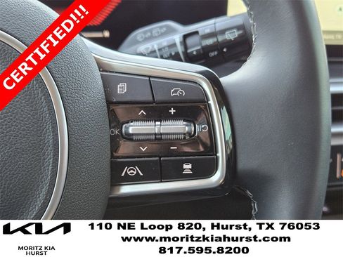 Certified 2025 Kia Sorento EX w/ Panoramic Sunroof Package image 29