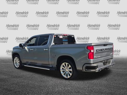 Used 2020 Chevrolet Silverado 1500 High Country w/ Technology Package AWD/4WD image 14