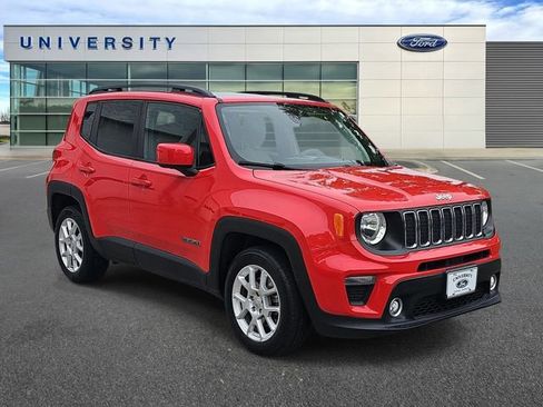 Used 2019 Jeep Renegade Latitude FWD image 1