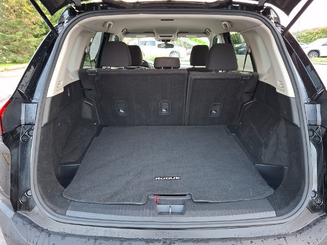Used 2023 Nissan Rogue S AWD/4WD image 28