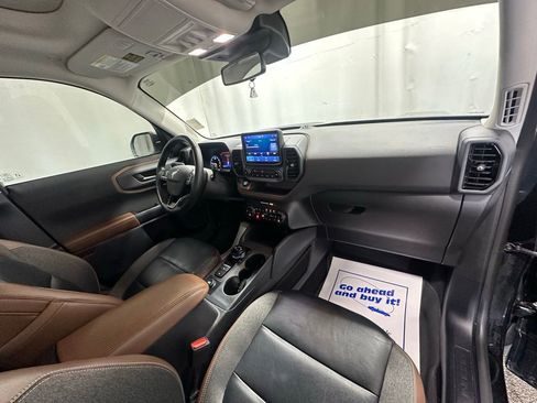 Used 2023 Ford Bronco Sport Outer Banks w/ Tech Package image 22