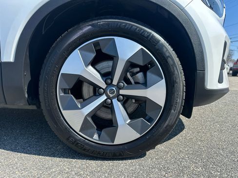 Used 2024 Volvo XC40 B5 Core w/ Protection Package Premier image 6