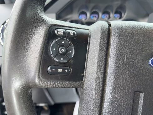 Used 2015 Ford F350 XLT w/ XLT Premium Package image 13