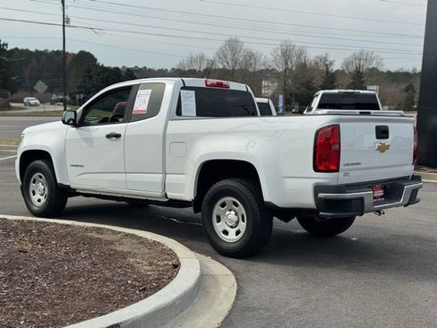 Used 2018 Chevrolet Colorado W/T image 9