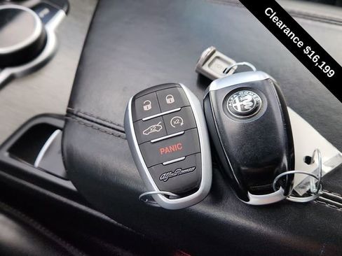 Used 2019 Alfa Romeo Stelvio Ti Lusso w/ Quick Order Package 22X Lusso image 47