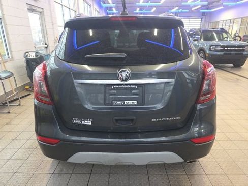 Used 2018 Buick Encore Preferred image 10