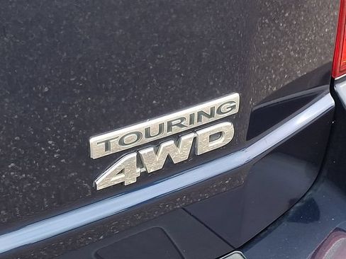 Used 2015 Honda Pilot Touring image 32