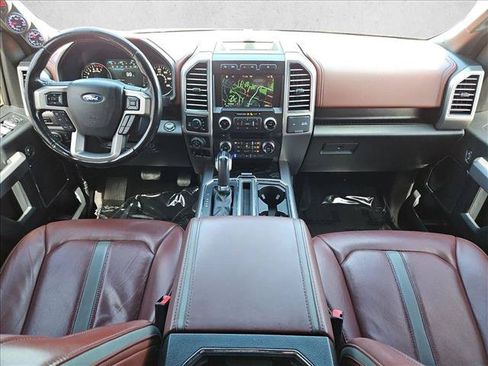 Used 2018 Ford F150 Platinum w/ Equipment Group 701A Luxury AWD/4WD image 25