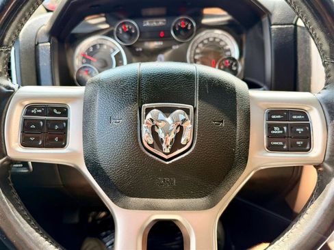 Used 2015 RAM 1500 Laramie w/ Convenience Group AWD/4WD image 18