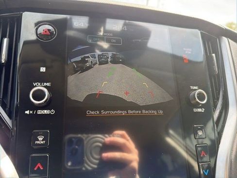 Used 2024 Subaru Outback Premium AWD/4WD image 29