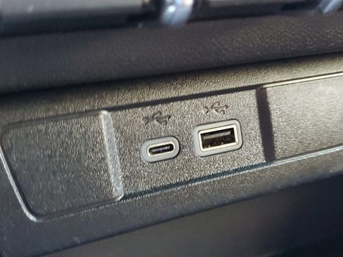 Used 2024 GMC Canyon Elevation w/ Convenience Package image 27