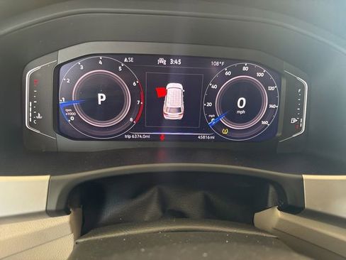 Used 2022 Volkswagen Atlas SE w/ Panoramic Sunroof Package FWD image 2