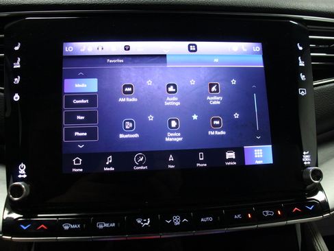 Used 2025 Jeep Wagoneer Series III image 27