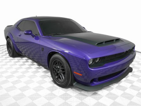 Used 2023 Dodge Challenger SRT Hellcat Redeye image 3