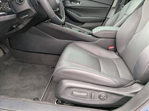 Certified 2025 Honda Accord EX-L image 16