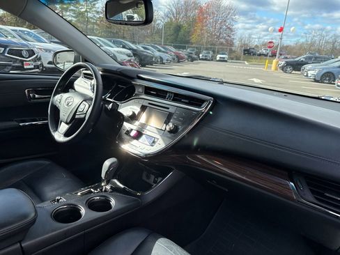 Used 2014 Toyota Avalon XLE Premium image 14