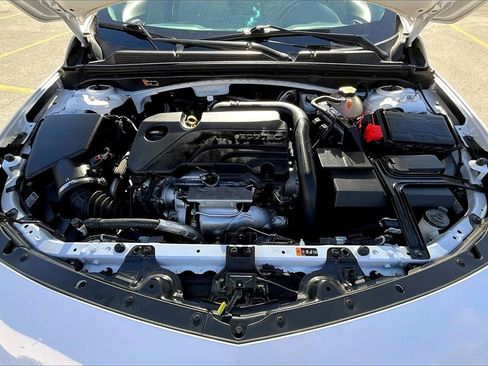 Used 2020 Chevrolet Malibu LT image 10