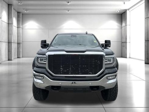 Used 2018 GMC Sierra 1500 SLT AWD/4WD image 3