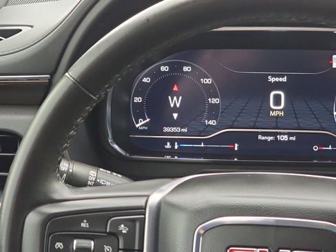 Certified 2024 GMC Yukon XL SLE image 13