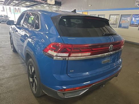 Used 2026 Volkswagen Atlas Cross Sport SE AWD/4WD image 5