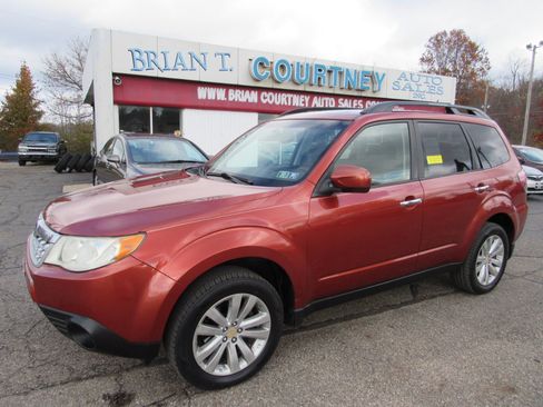Used 2011 Subaru Forester 2.5X Premium w/ All-Weather Pkg image 27