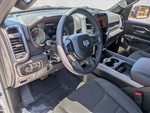 New 2026 RAM 1500 Big Horn AWD/4WD image 3