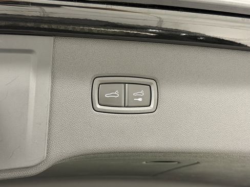 Certified 2026 Porsche Cayenne S AWD/4WD image 69