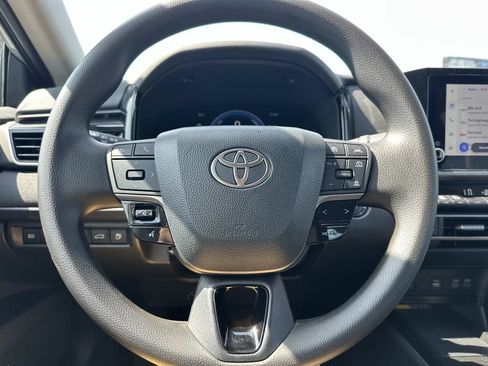 Used 2026 Toyota Camry LE FWD image 20