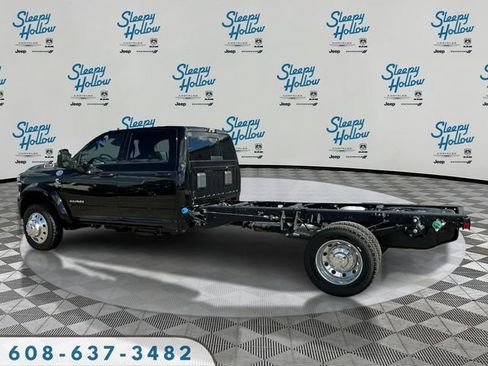 New 2026 RAM 5500 4x4 Crew Cab w/ Laramie Trim Package image 7