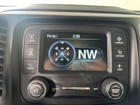 Used 2017 Jeep Cherokee Sport AWD/4WD image 27